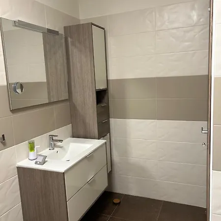 Lara - Mit Separatem Extra Mit Wc Und Dusche Apartmán San Vito dei Normanni