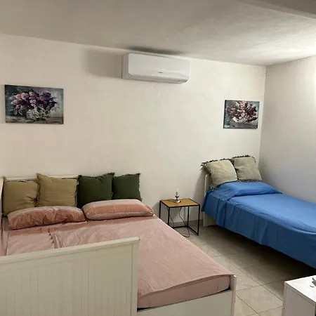 Lara - Mit Separatem Extra Mit Wc Und Dusche Apartmán San Vito dei Normanni