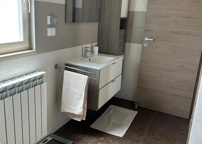 Apartment Lara - Mit Separatem Extra Mit Wc Und Dusche